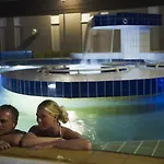 Klein Vink - A10 شاليه